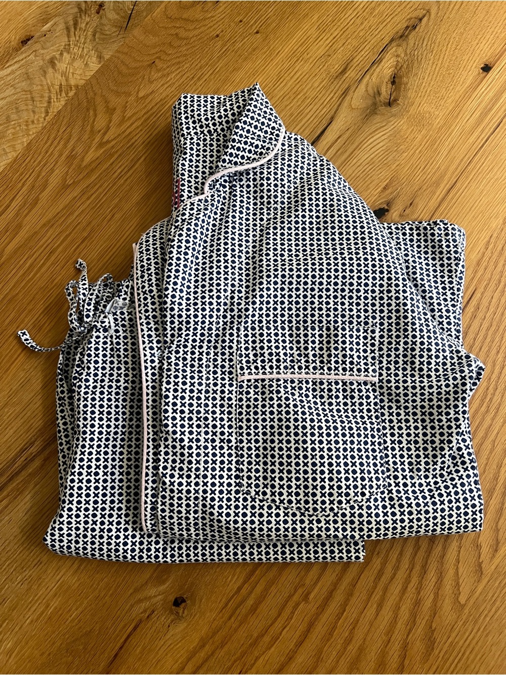 SERENA & LILY 100% COTTON XO PAJAMA SET, SIZE S. - Picture 13 of 13